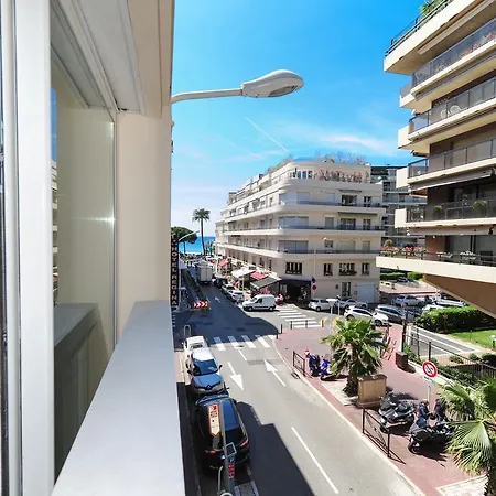 In Croisette Azur Cannes